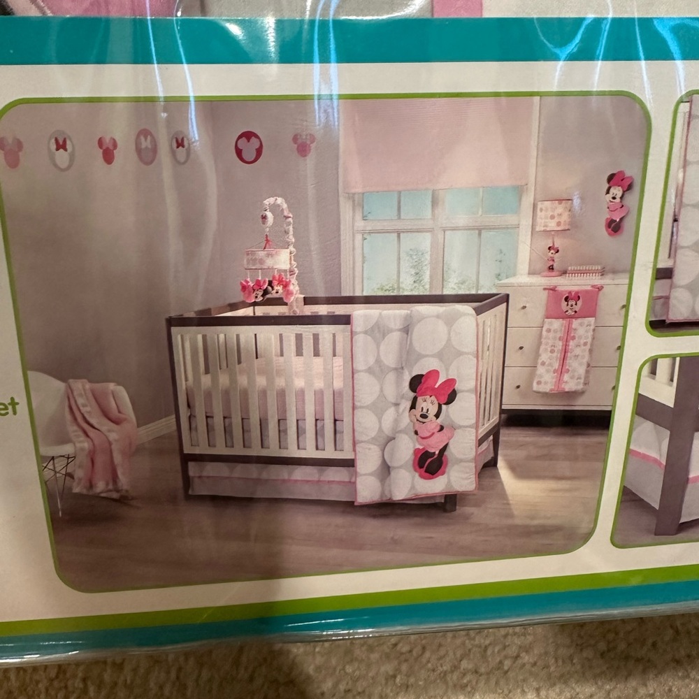 Disney baby Minnie Mouse crib bed set